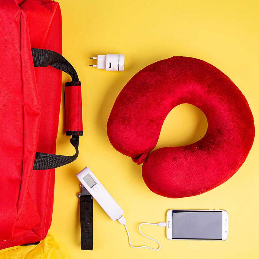 Набор подарочный GIRLS` TRIP: подушка, багажные весы, кабель, сумка